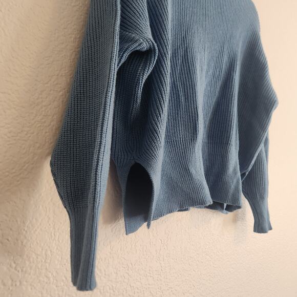 Sincerely Jules Women's Size XS Oversized Sweater Light Blue‎ Long Sleeve New - Picture 3 of 4